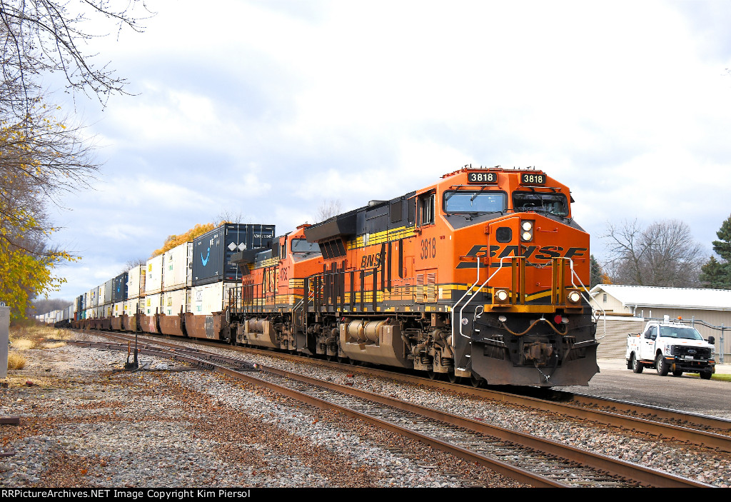 BNSF 3818